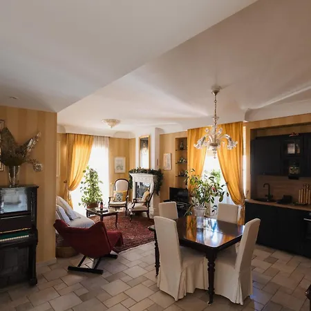 Panoramic & Exclusive